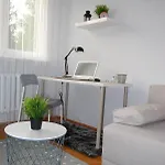 شقة Wiosenny 52m2 - Osobne Sypialnie, Wsrod Drzew, Balkon, Spokoj كوادسكوم