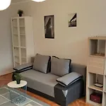 شقة Wiosenny 52m2 - Osobne Sypialnie, Wsrod Drzew, Balkon, Spokoj *