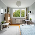 Wiosenny 52m2 - Osobne Sypialnie, Wsrod Drzew, Balkon, Spokoj شقة كوادسكوم