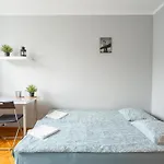 شقة Wiosenny 52m2 - Osobne Sypialnie, Wsrod Drzew, Balkon, Spokoj *