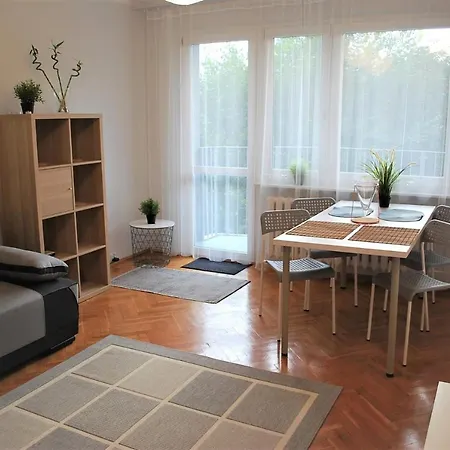Wiosenny 52m2 - Osobne Sypialnie, Wsrod Drzew, Balkon, Spokoj *
