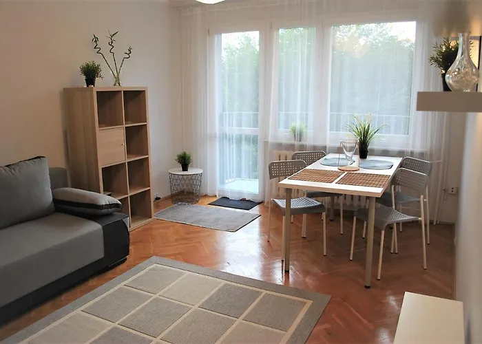 Wiosenny 52m2 - Osobne Sypialnie, Wsrod Drzew, Balkon, Spokoj *