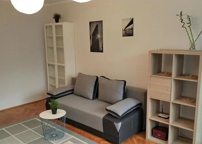 公寓 Wiosenny 52m2 - Osobne Sypialnie, Wsrod Drzew, Balkon, Spokoj *