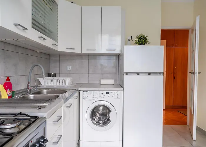 Wiosenny 52m2 - Osobne Sypialnie, Wsrod Drzew, Balkon, Spokoj